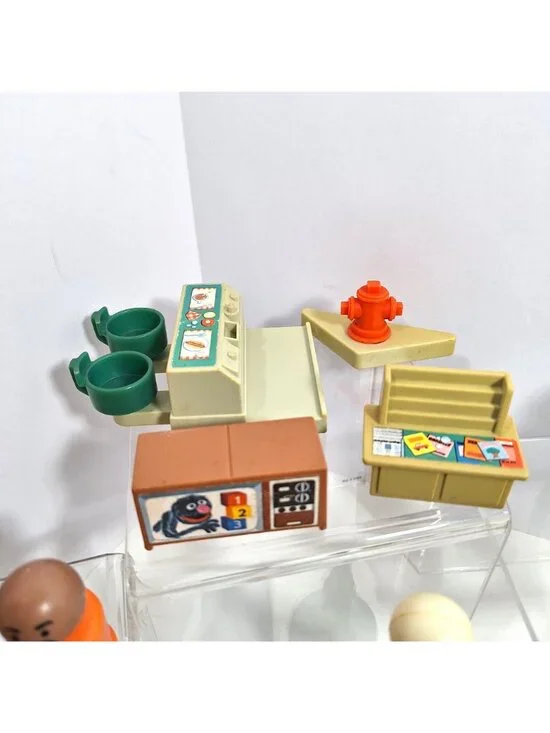 Little People Sesame Street Playset  Lot Vintage Figures Furniture Fisher Price - Picture 13 of 16